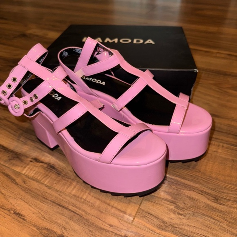 LAMODA Turquoise Breeze Platform Sandals